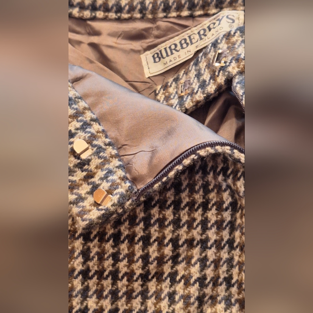SALE Plaid Countryside Burberrys 100% Wool Long Skirt Made in England Size 2 - Picture 9 of 16